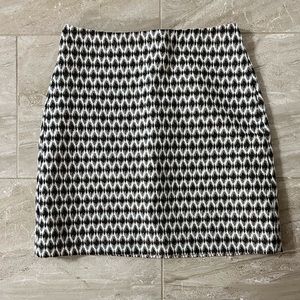 LOFT pencil skirt with metallic print , size 4P